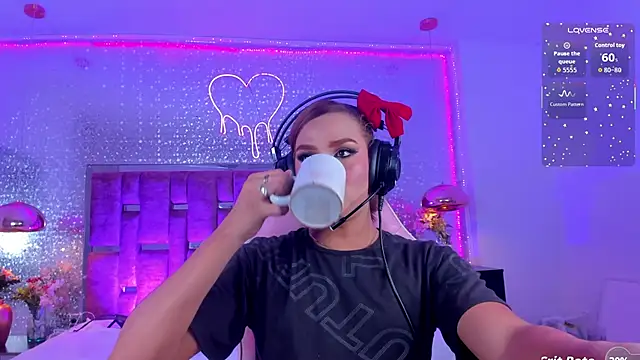 KylieVictoria webcam