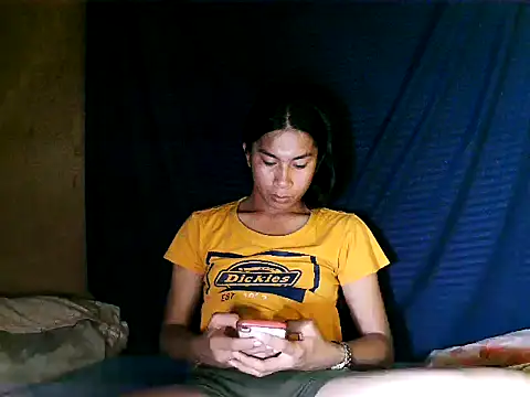 Asian_PrettyAle webcam