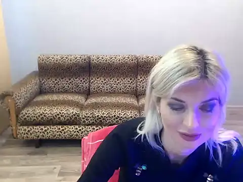 SexyBeatriice webcam