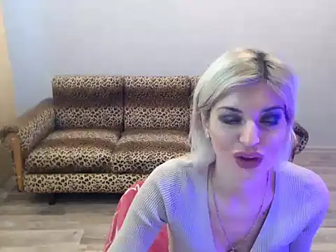 SexyBeatriice webcam