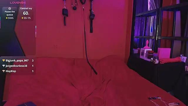 Valk_submissive webcam