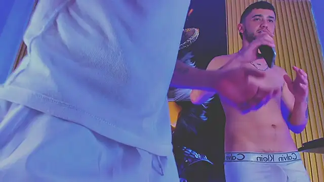 Thegolden_boys webcam