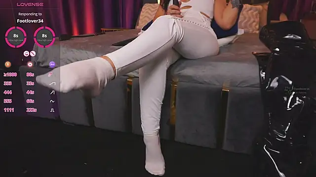 EmpressDesires webcam