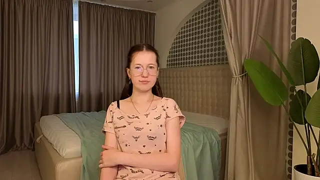 MiraFenech live show on StripChat 