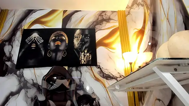 thomas_shelbys (M young) - Pre cum for u daddy eat