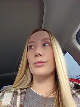 svetlive (F young) - Fuck my pussy + big squirt 💞💕💓