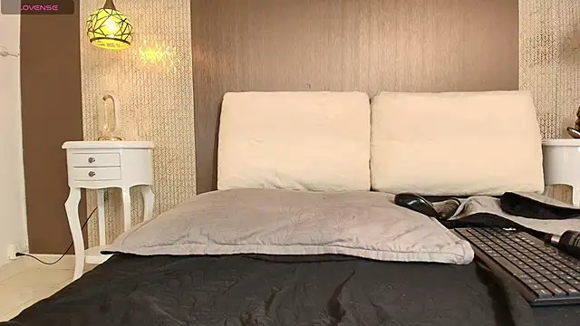 tiifany_baker (F young) - squirt