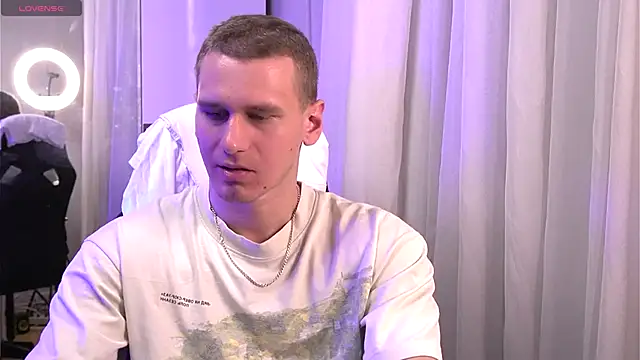 vance_rulez (M young) - 😈MUSCLED TEASE STRIPTEASE