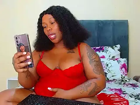 curvycloe1 webcam