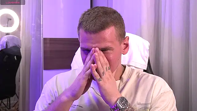 vance_rulez (M young) - 😈MUSCLED TEASE STRIPTEASE