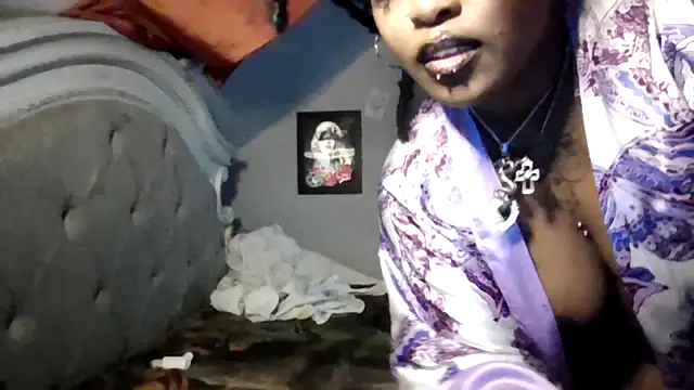 dusaa_ (F teen) - Big Freak Show ( musicoutfitchange&dildo