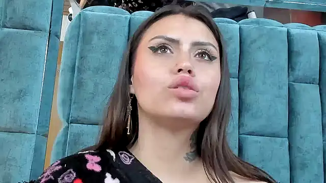 STEFANYVOLKOV webcam