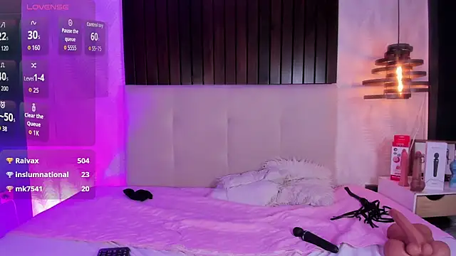 Creamy_Angelo webcam