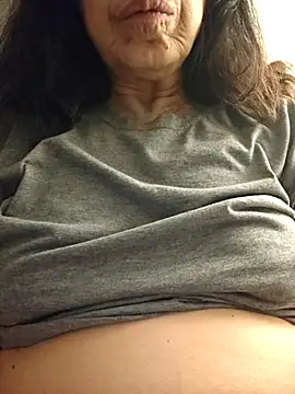 nakedmilfx (F mature) - Ass fingering