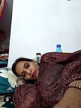 Hotty-Nidhi webcam
