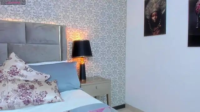 koralblum (F young) - lovense control 20 min, rub the pussy 💦