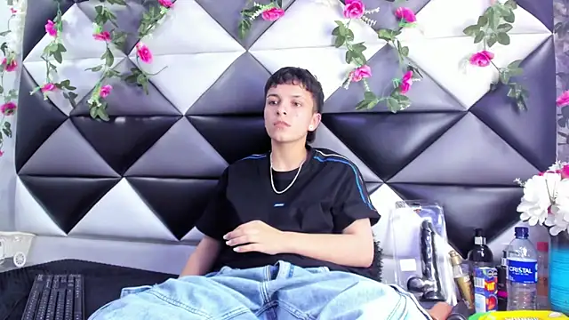 Megan_Thompson_ webcam