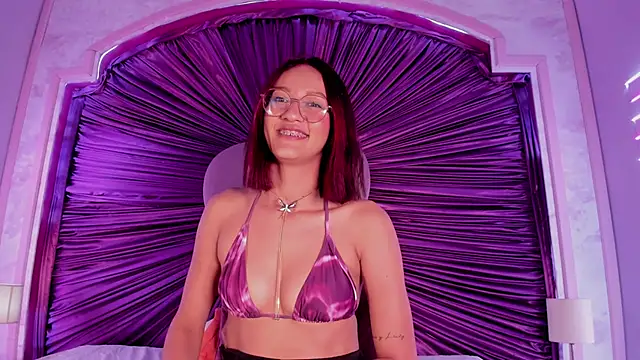 daphne_courtis webcam