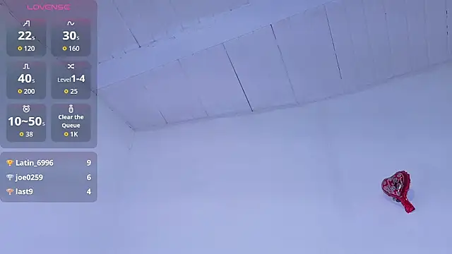 anto055 (F milf) - oil on my tits