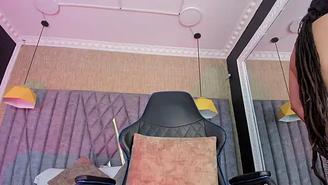 Boss_Domiinator webcam