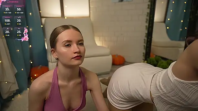 IsabellaTorrance webcam