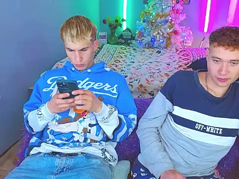 Latin_boysxxxx webcam