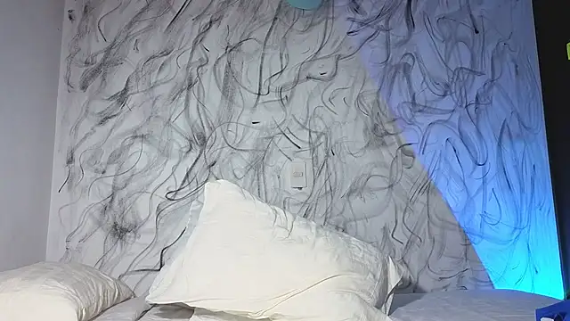 saturno_v - Saturno_v's free webcam