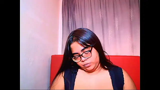 Indian_Lola00 webcam