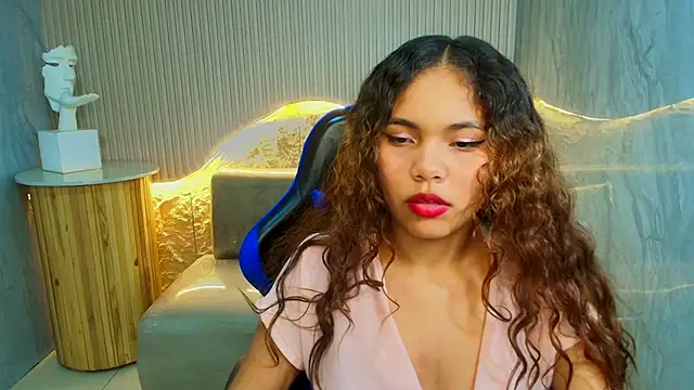 lirianne_thorne_r webcam