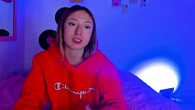 Imsophie_collins webcam