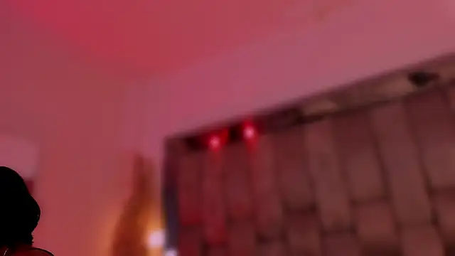 ChaynnaCooper webcam