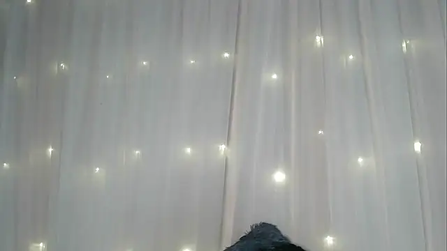 angelainparis28 webcam