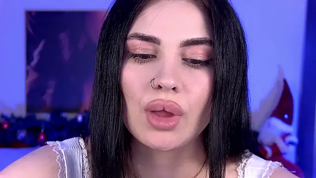 AdrianaTorres webcam