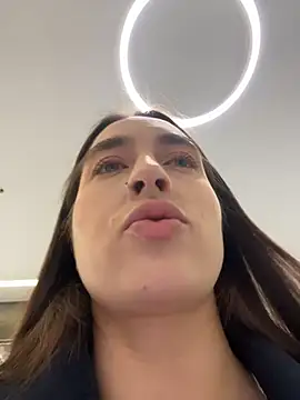 holly_play (F young) - massage pussy deep inside with finger