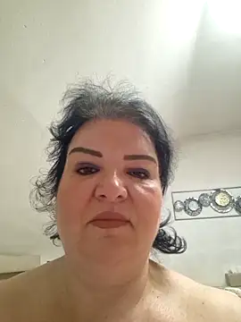 curvymilfxx990 webcam