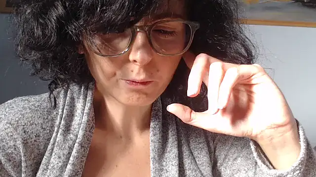 cleophee (F milf) - je me gode