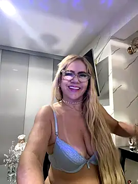 LARIANA_RIVERA23 webcam