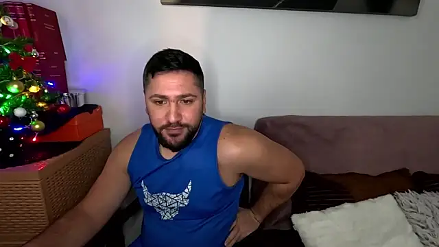 Gold_Alpha_Boy webcam