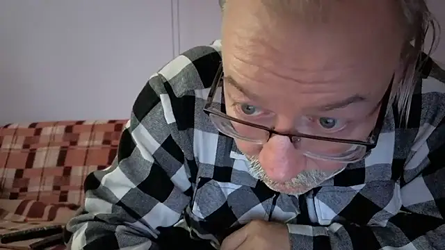 cumloverboyxx69 webcam