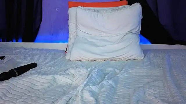 Scarlettsrorm webcam