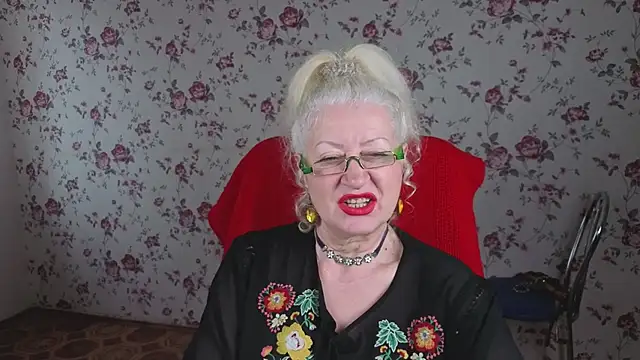 Maya_Mayflower webcam