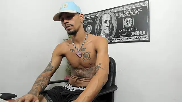 carl_jhonson821 webcam