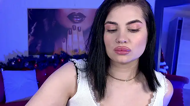 AdrianaTorres webcam