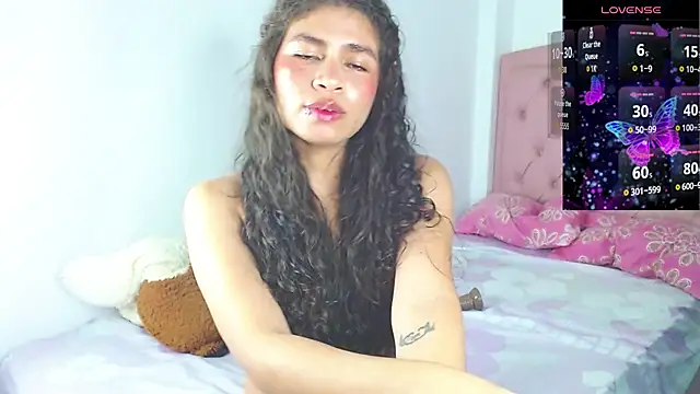 cynthia_hazel (F young) - fuck me and make me squirt