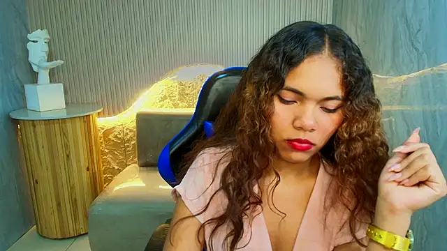 lirianne_thorne_r webcam