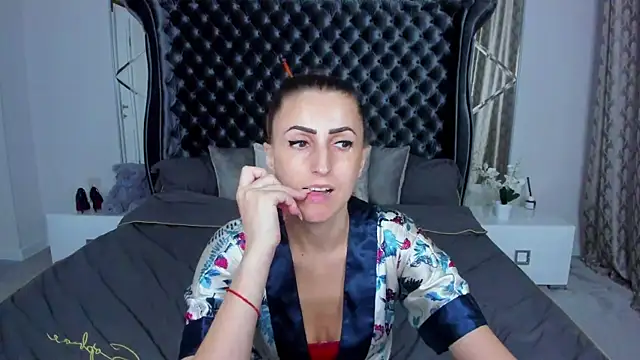 Rebecca_Diamond webcam