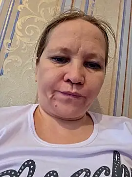 -Kathrine_kit- webcam