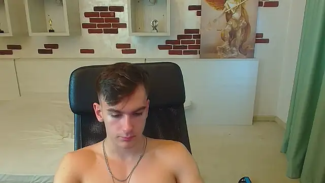 bradyflint (M twink) - CUM SHOW!