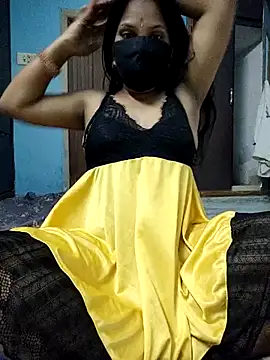 indhuvijayawada (F milf) - Pussy close up