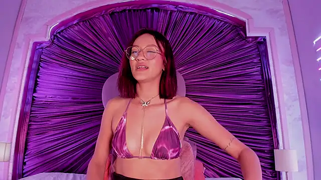 daphne_courtis webcam